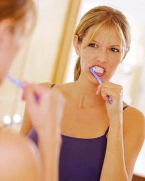 Most People Don’t Brush Their Teeth Effectively To Prevent Tooth Decay